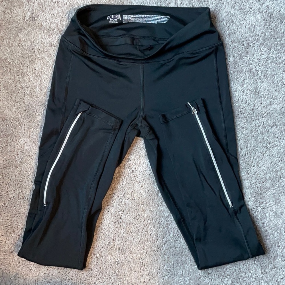 Victoria’s Secret sport legging